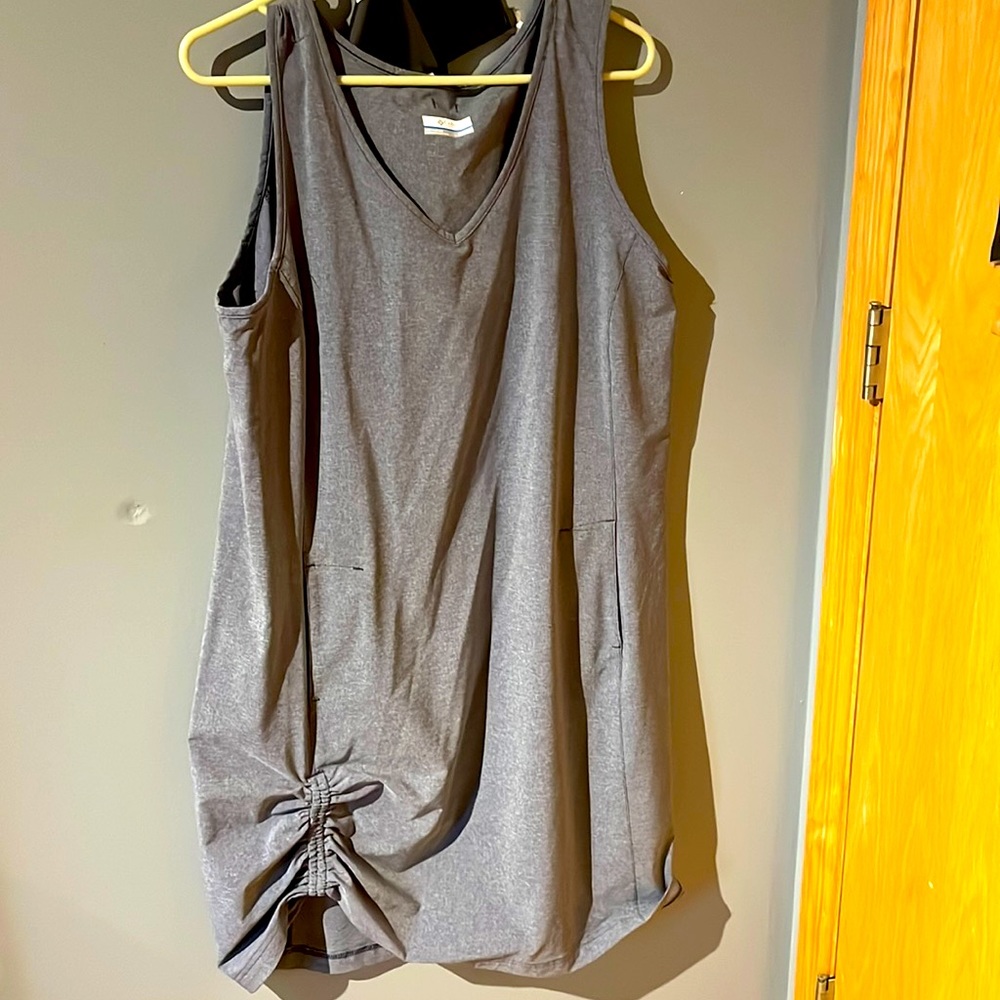 Columbia women’s swim coverup 1X